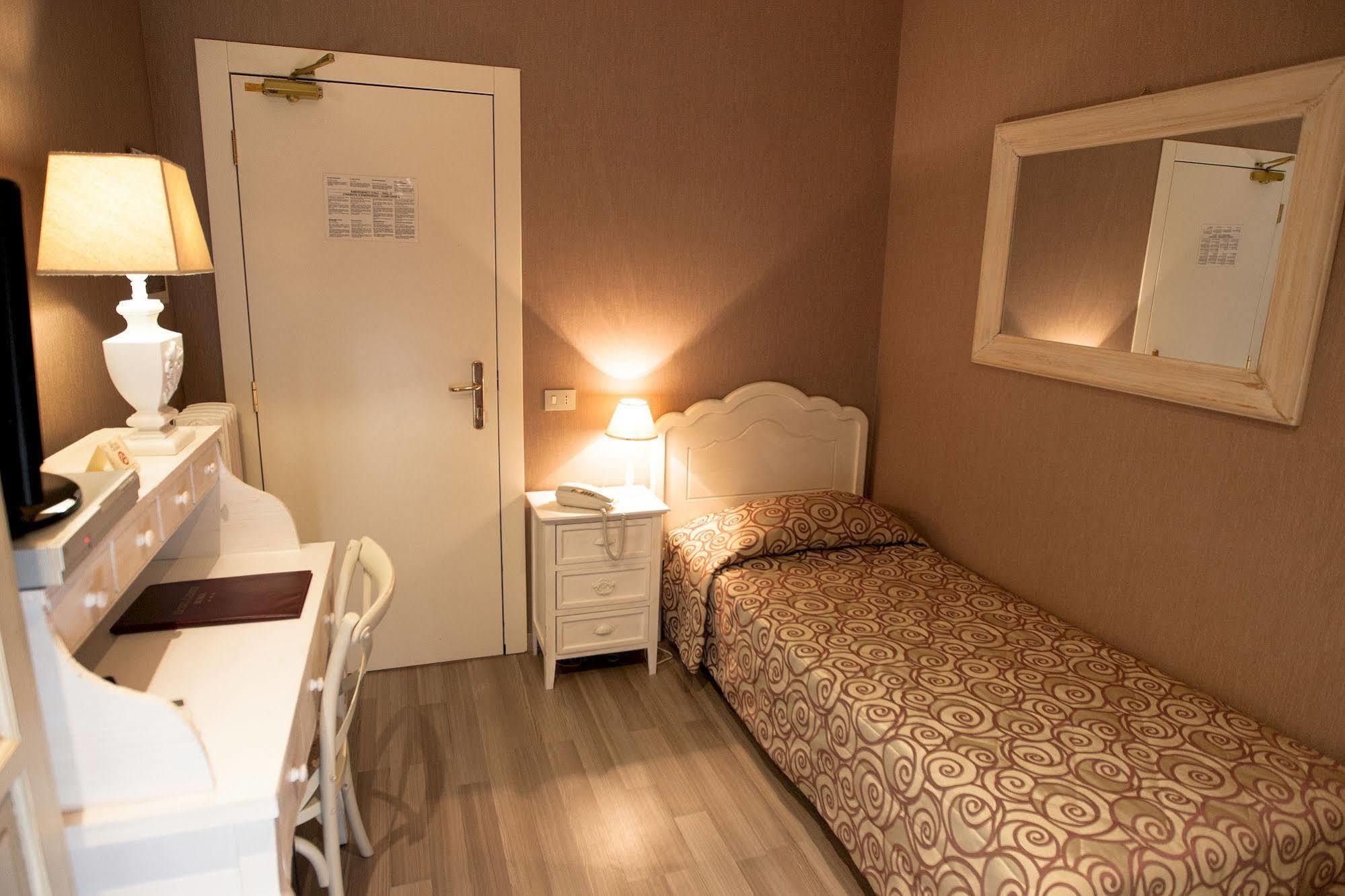 Hotel Gerber Rome Luaran gambar